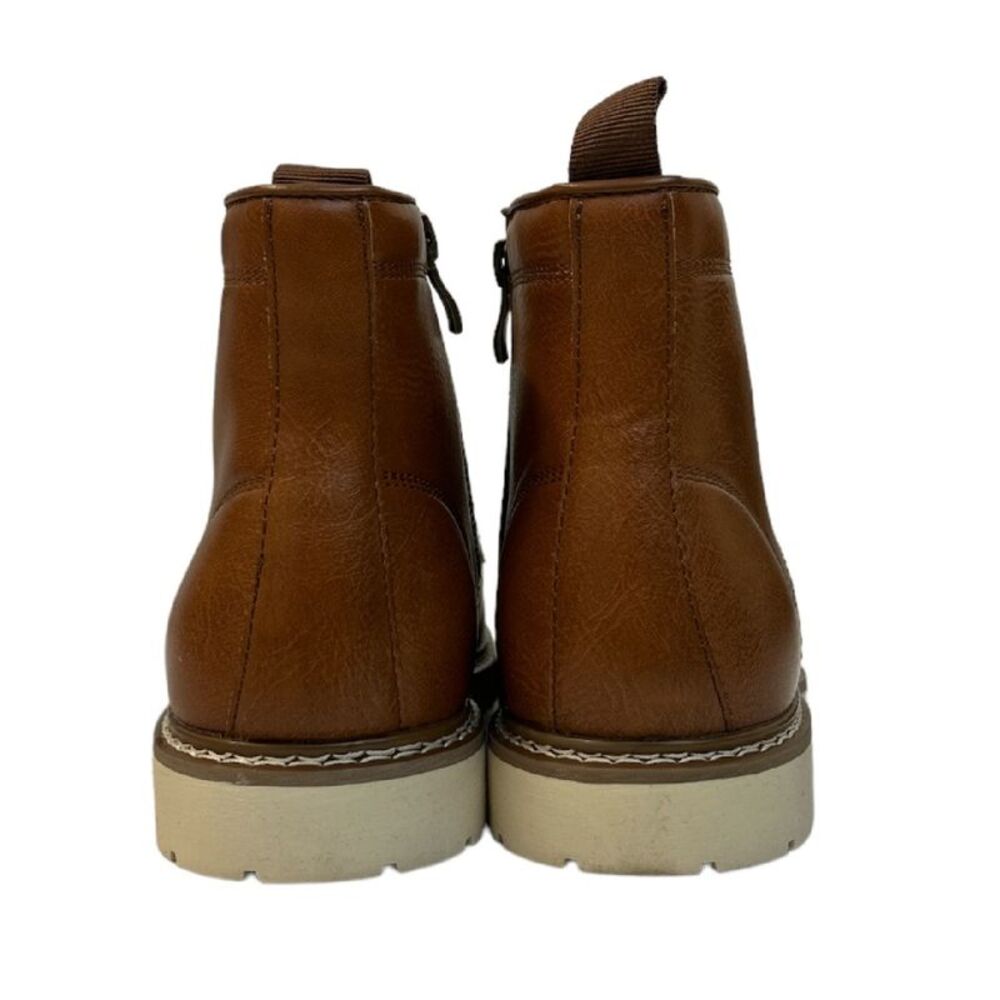 Steve Madden Men's Lightweight Lace-Up Broome Chukka Ankle Boots - Cognac - Picture 3 of 5